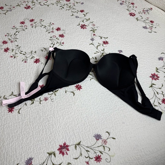 Victoria's Secret Bra Womens 36C Black Wear Push Up NWT $49 - Picture 2 of 4